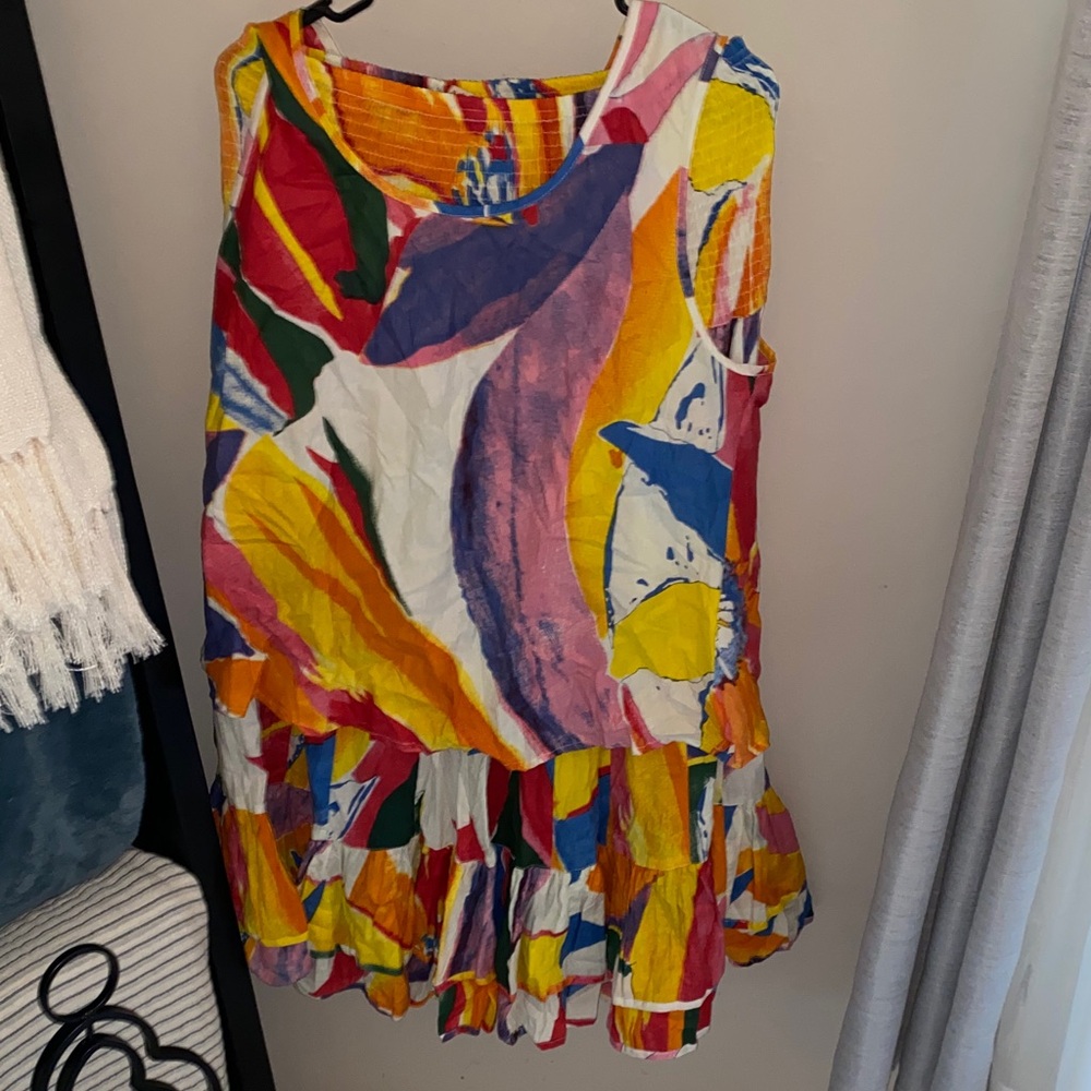 Colorful Abstract Sleeveless shirt with matching skirt.